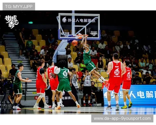 特色制服与队服成为篮球比赛新风尚，篮球队服规则